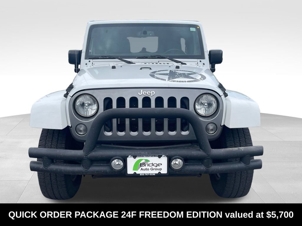 Used 2015 Jeep Wrangler Unlimited Sport AWD/4WD video 2