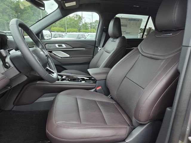 New 2026 Ford Explorer Platinum RWD image 13