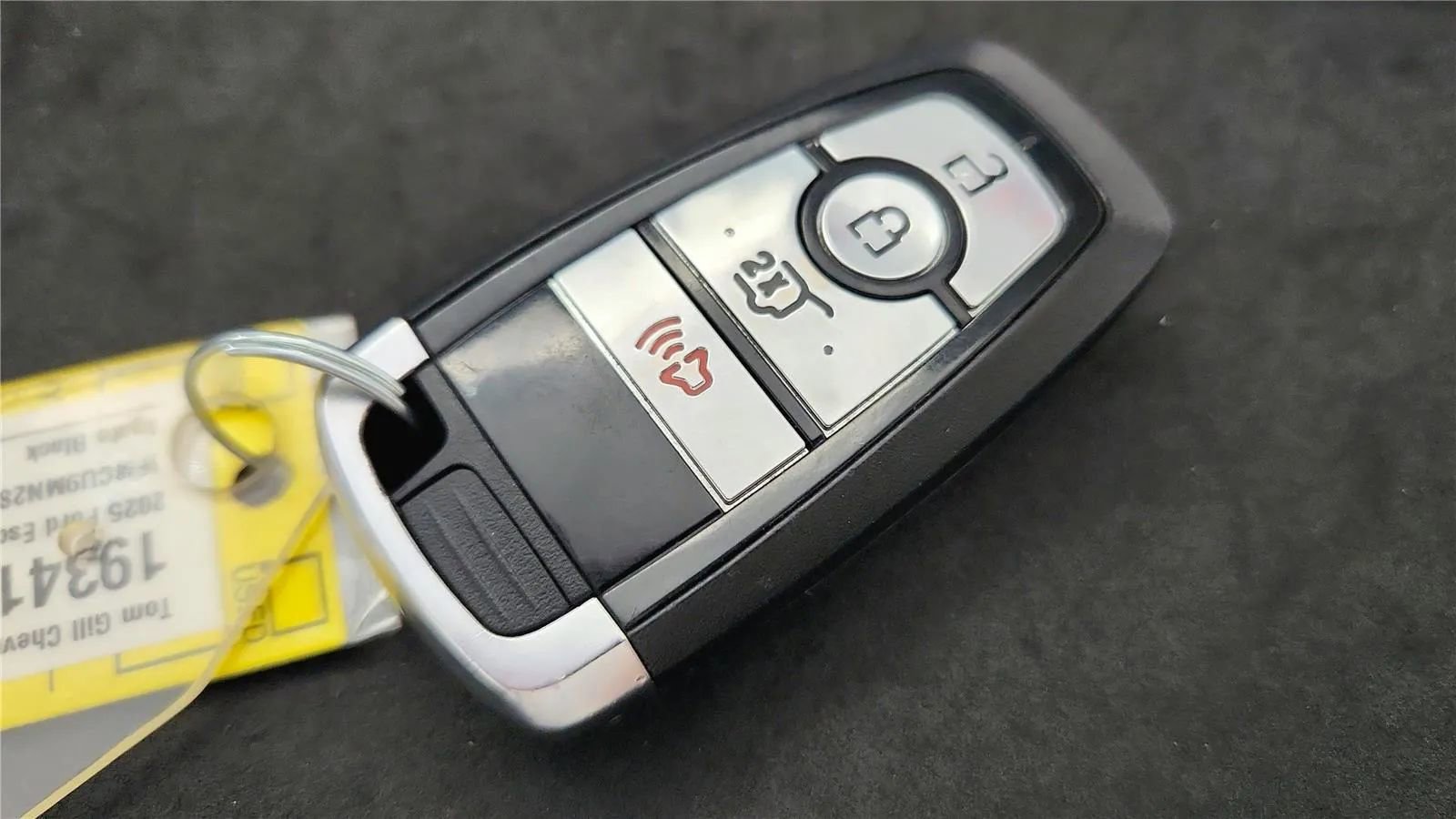 Used 2025 Ford Escape ST-Line image 21