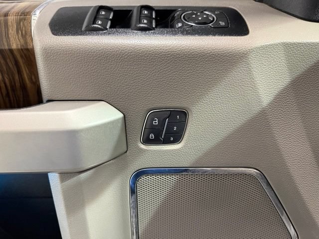 Used 2018 Ford F150 Lariat AWD/4WD image 11