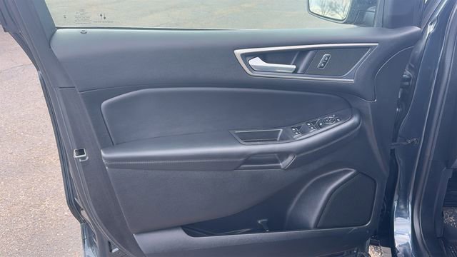 Certified 2023 Ford Edge SEL w/ Convenience Package AWD/4WD image 9