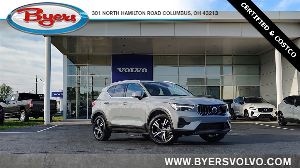 Certified 2025 Volvo XC40 B5 Core