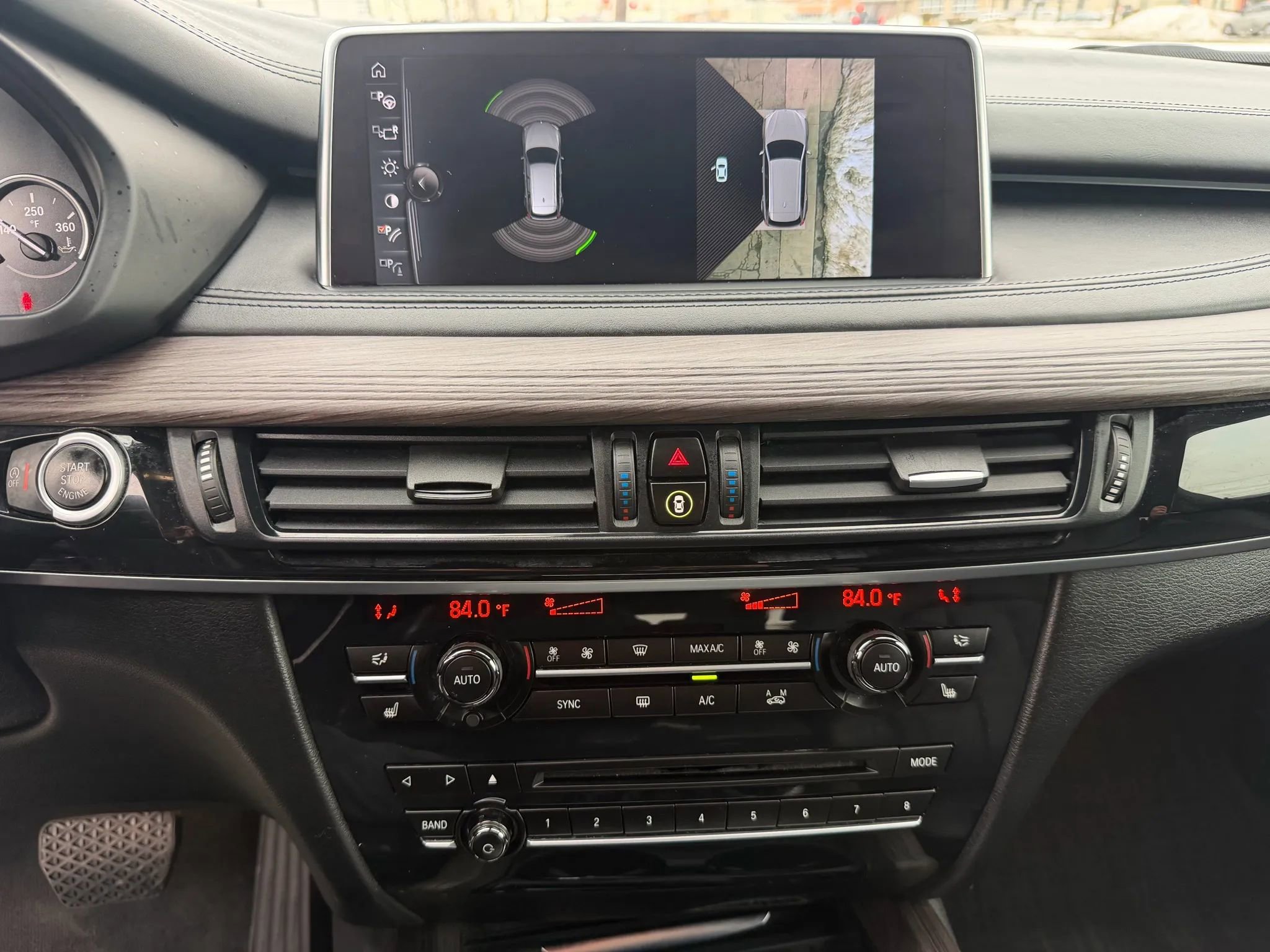 Used 2017 BMW X5 xDrive50i AWD/4WD image 25