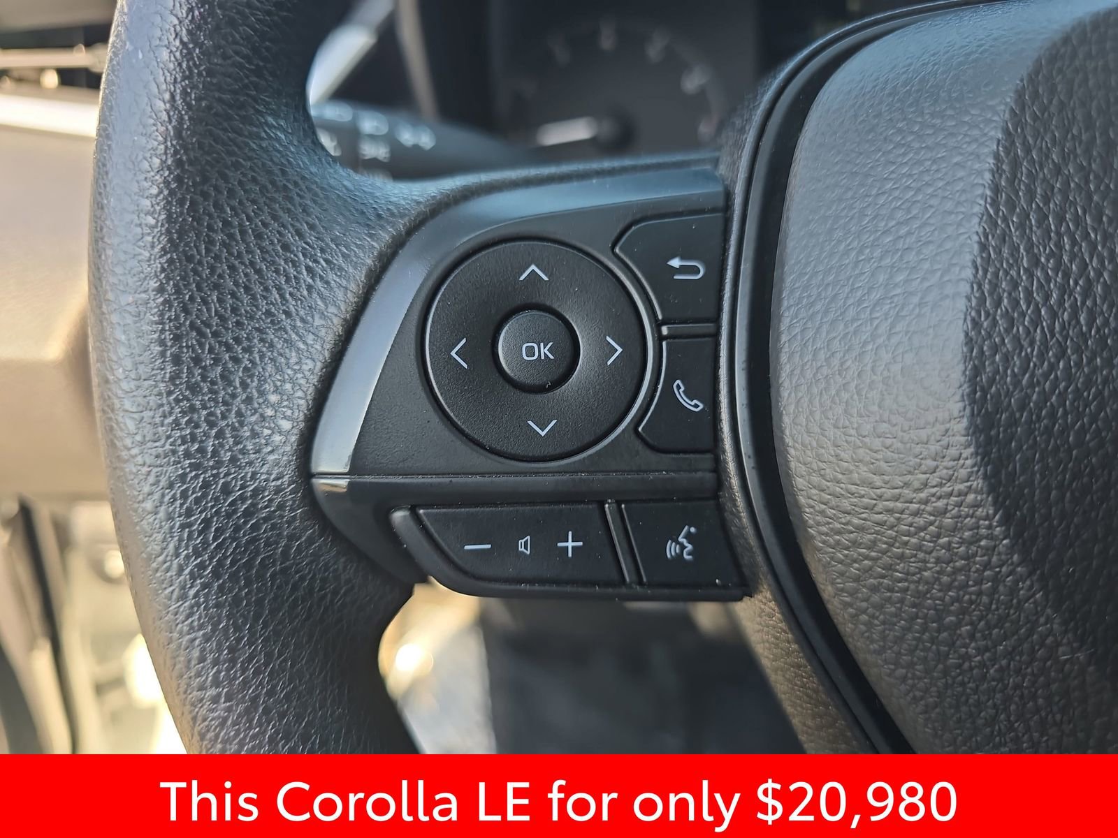 Used 2024 Toyota Corolla LE image 22
