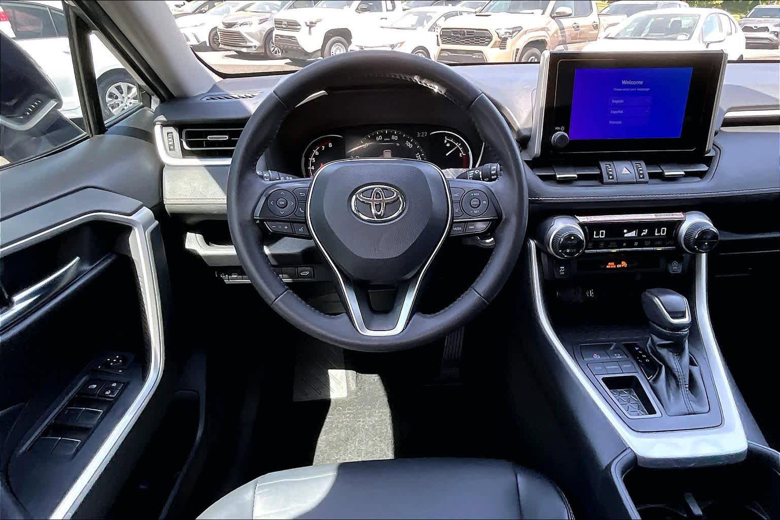Used 2024 Toyota RAV4 XLE Premium FWD image 6