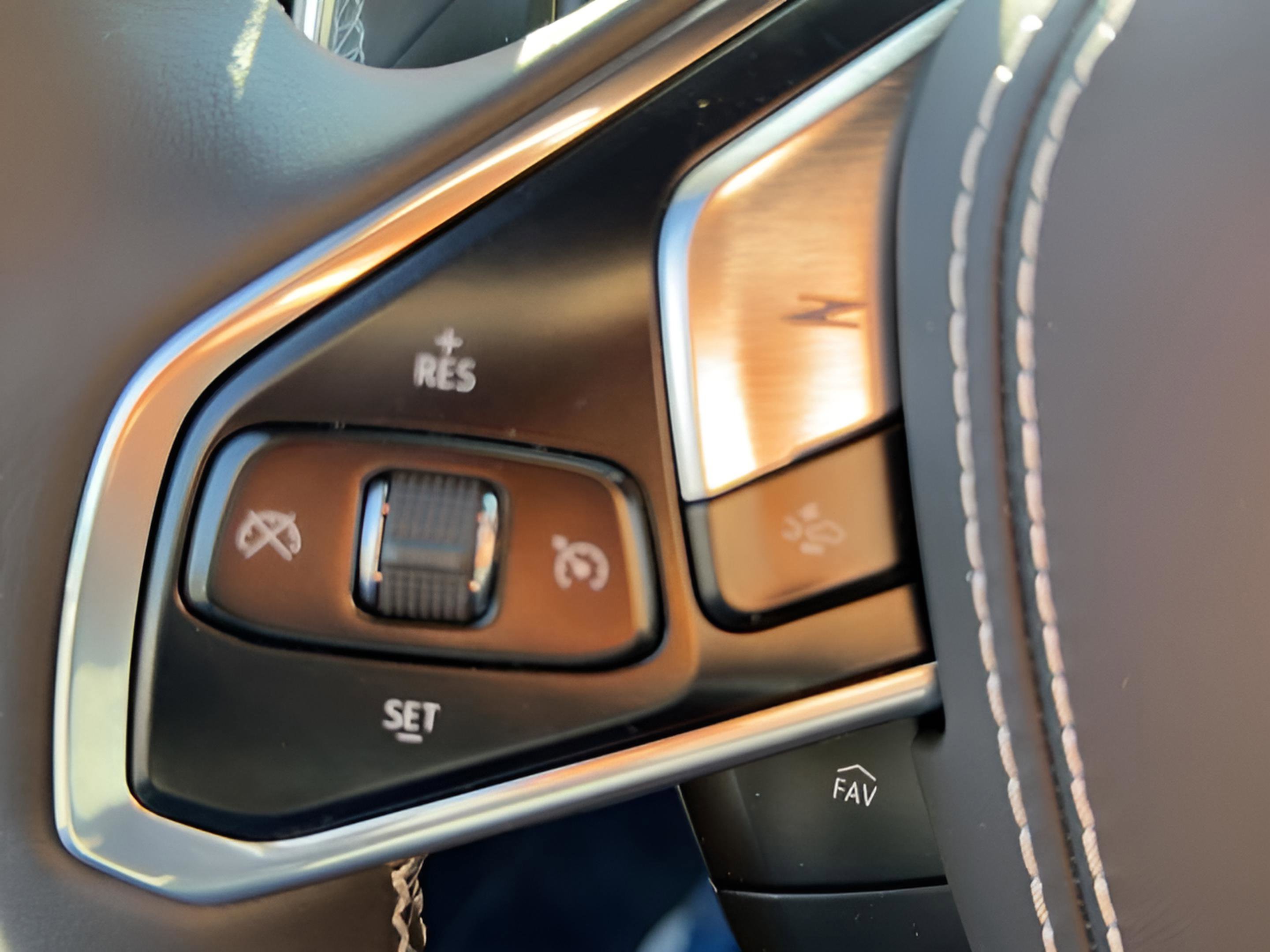 New 2026 Chevrolet Corvette Stingray Preferred Cpe w/ Z51 Performance Package image 16