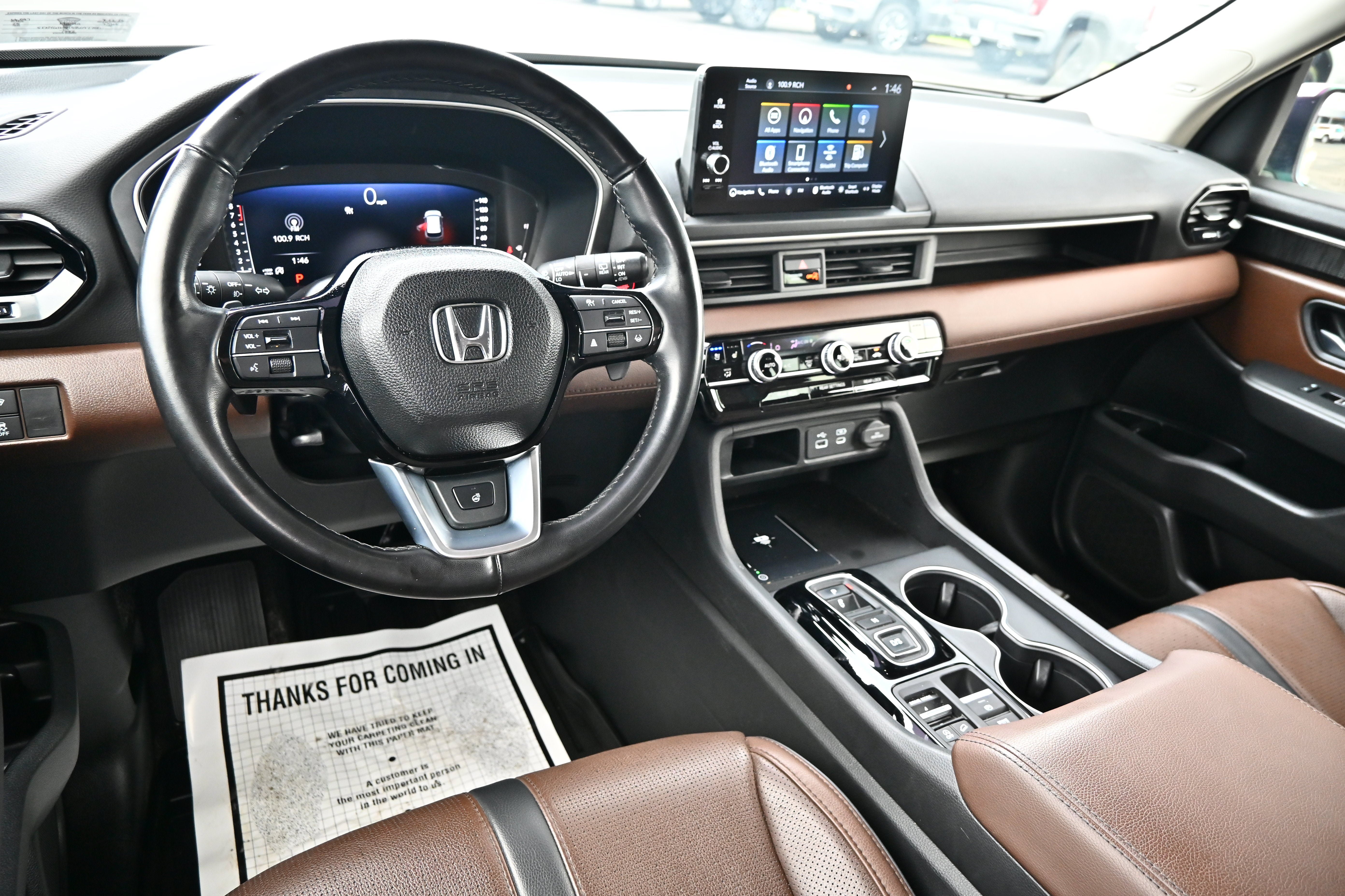 Used 2025 Honda Pilot Elite image 26