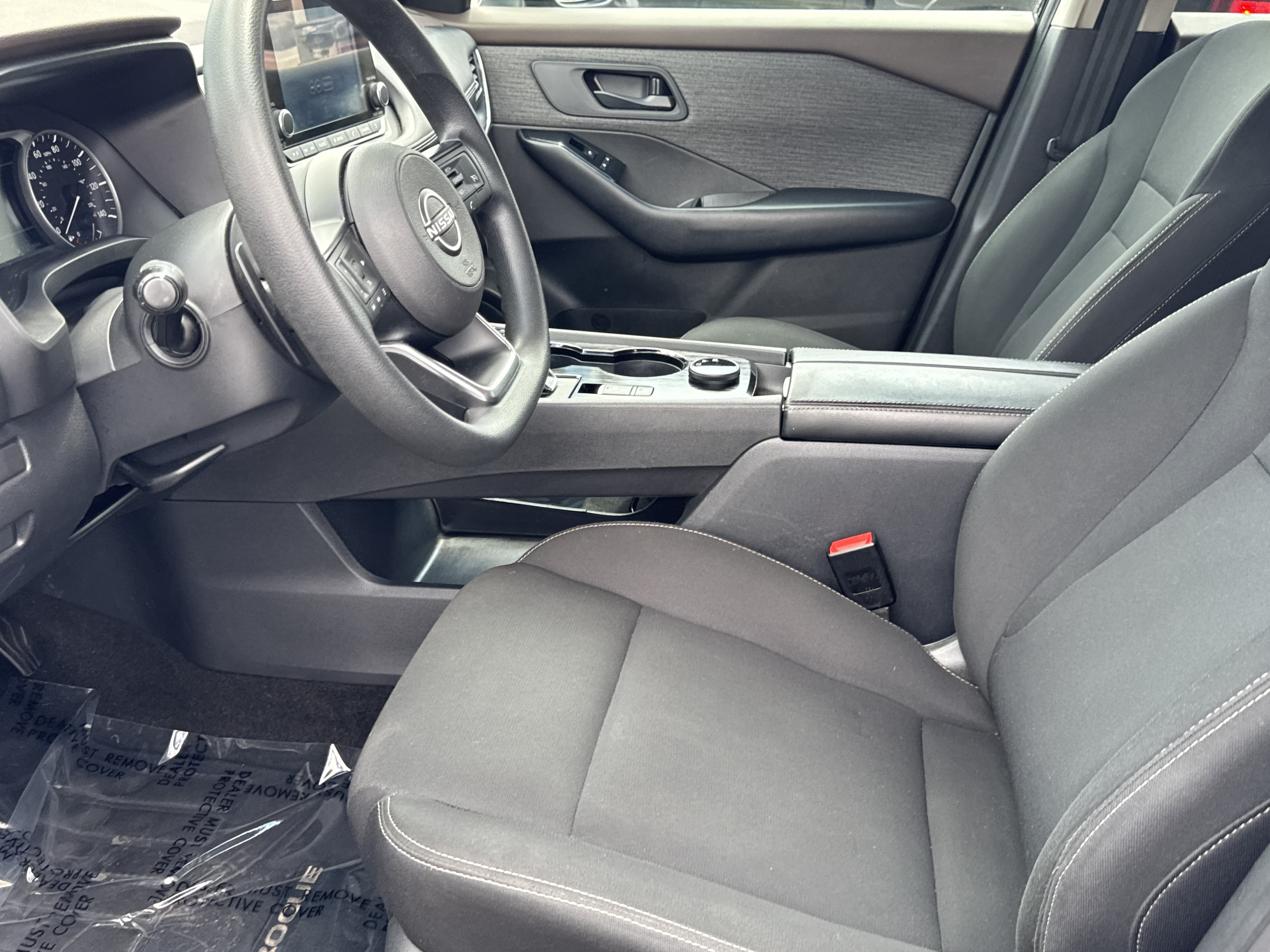 Used 2023 Nissan Rogue S AWD/4WD image 16