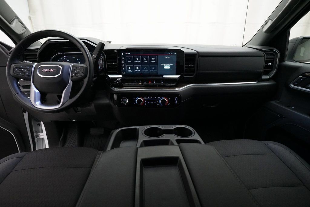 Used 2024 GMC Sierra 1500 Elevation image 5