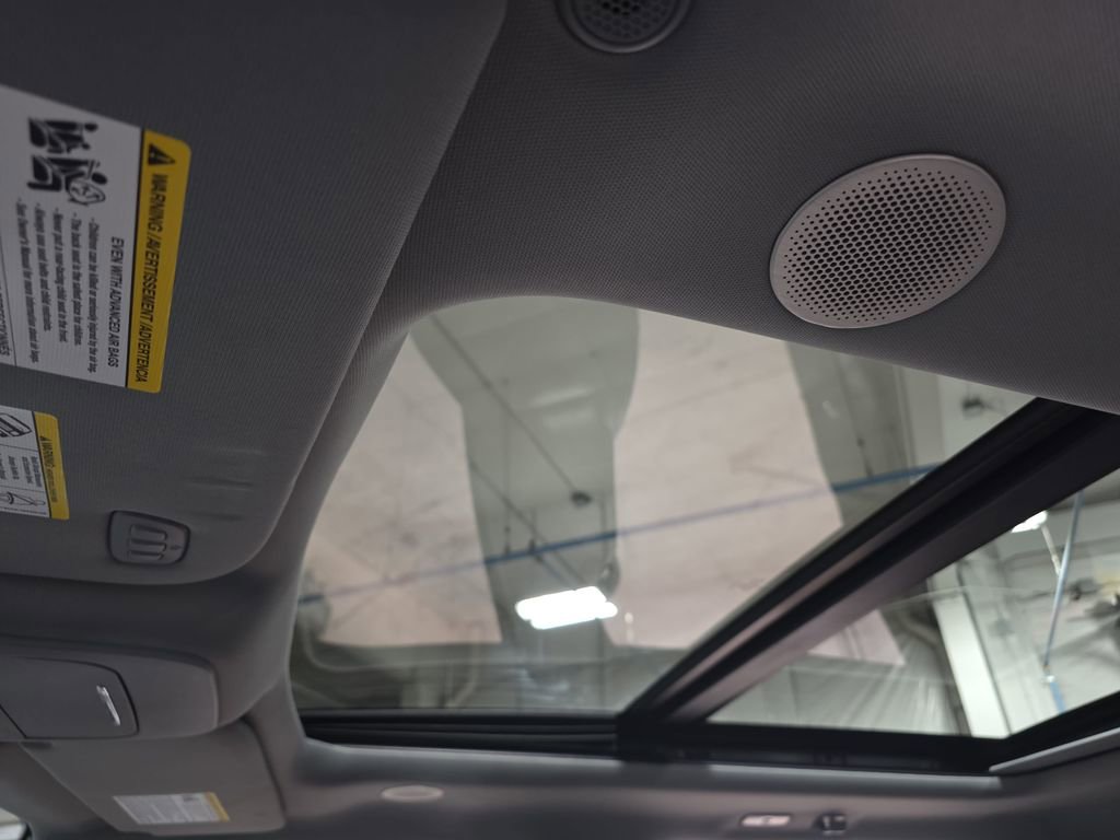 Used 2021 Ford F150 Lariat w/ Equipment Group 502A High image 31