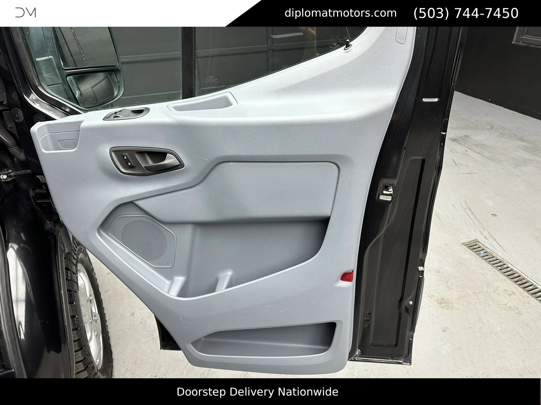 Used 2015 Ford Transit 250 148 Medium Roof image 21