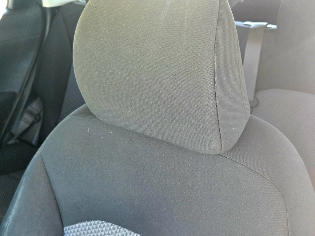 Used 2021 Kia Soul LX image 13