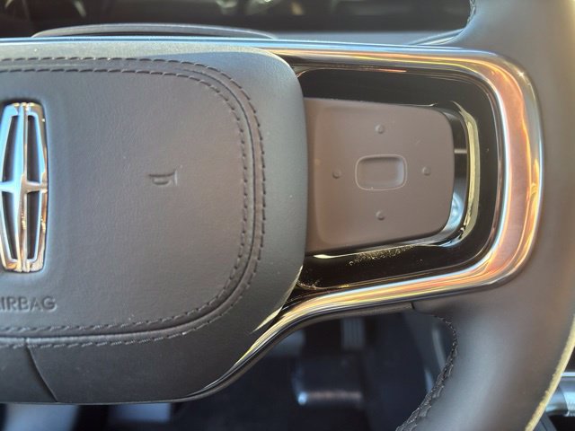 New 2026 Lincoln Nautilus Reserve AWD/4WD image 19