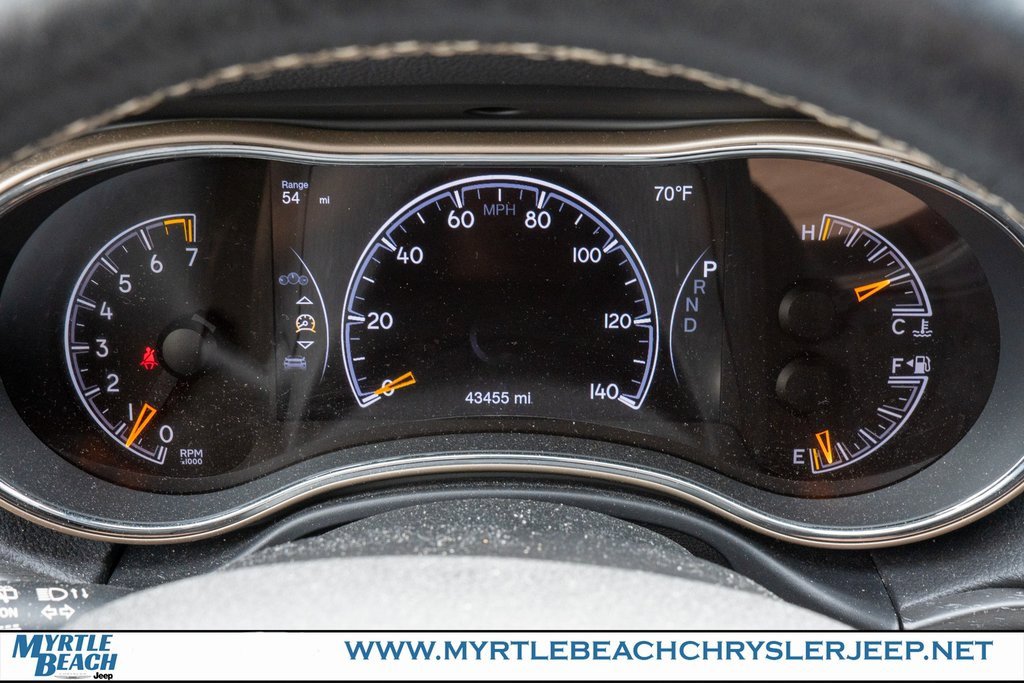 Used 2017 Jeep Grand Cherokee Limited image 26