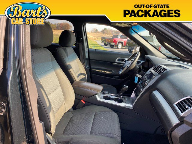 Used 2015 Ford Explorer XLT AWD/4WD image 16