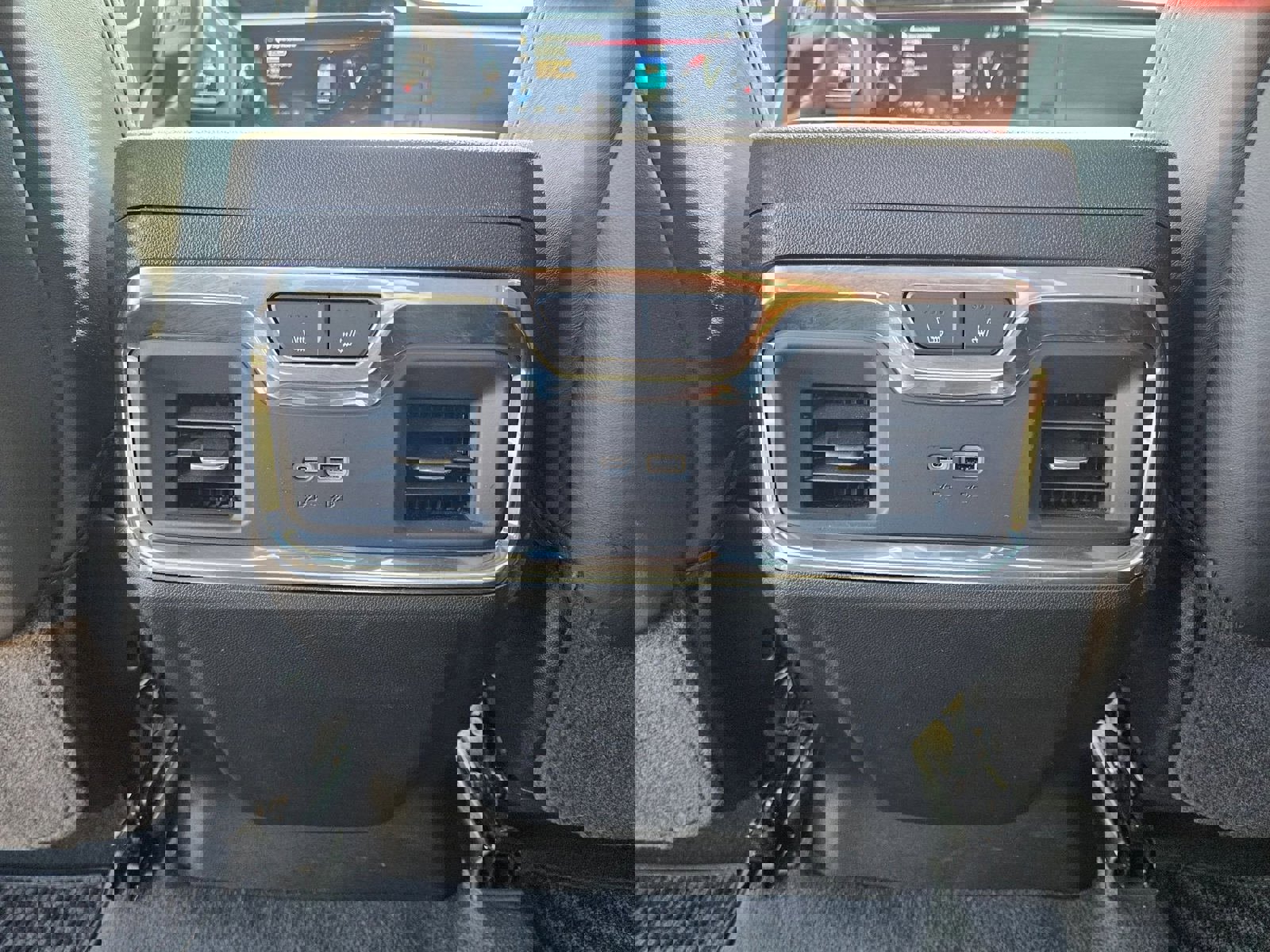 Used 2025 GMC Sierra 1500 Denali Ultimate image 25