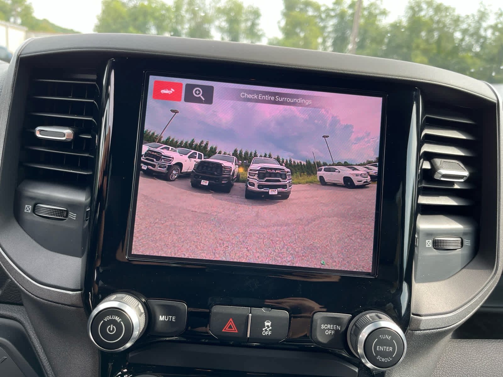 New 2026 RAM 4500 Tradesman w/ Chrome Appearance Group AWD/4WD image 18