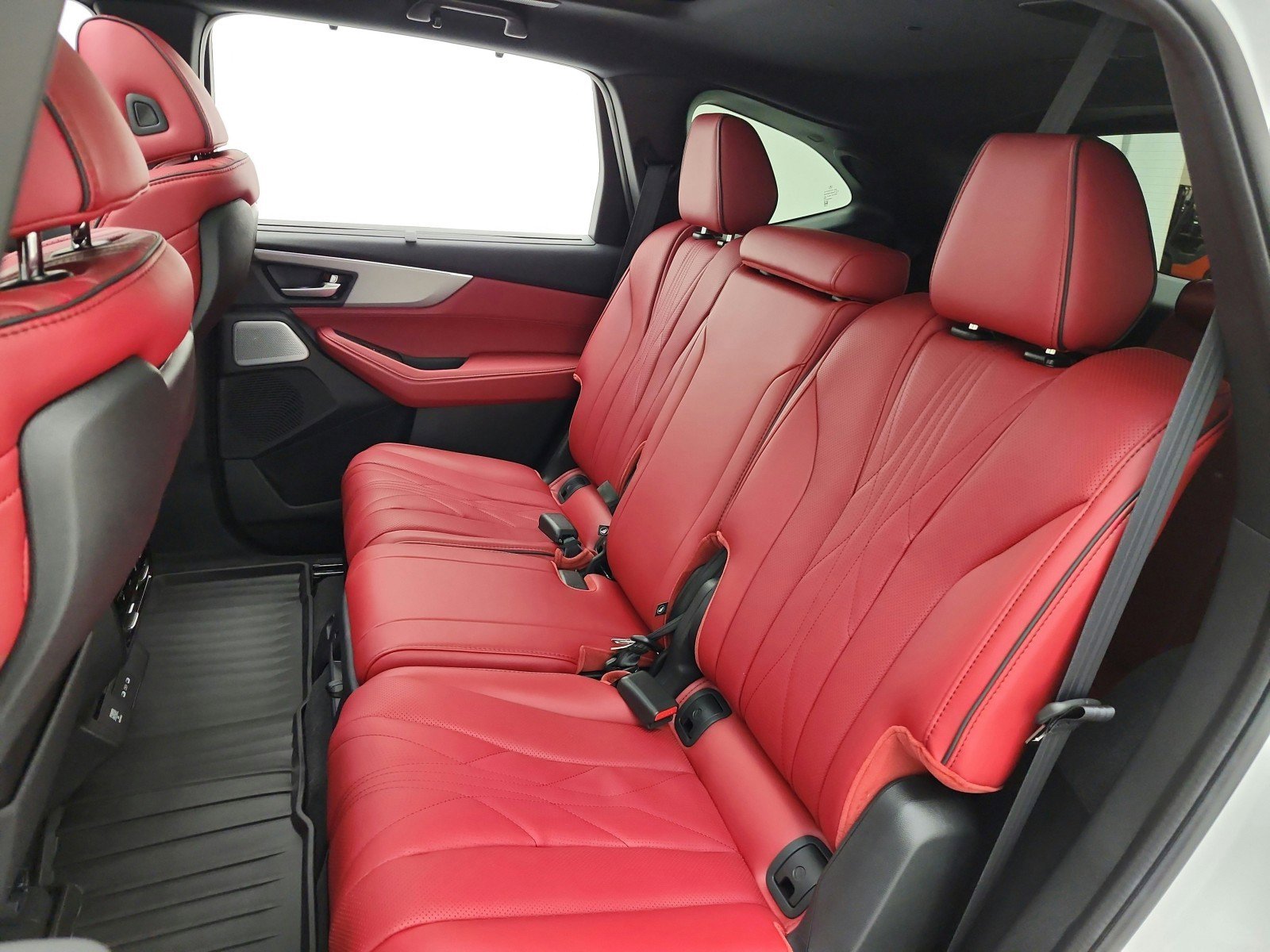 Used 2026 Acura MDX A-Spec image 16
