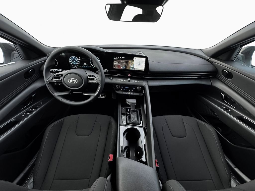 New 2025 Hyundai Elantra SEL image 20