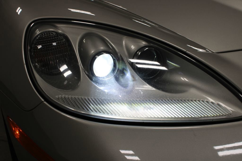 Used 2006 Chevrolet Corvette Convertible w/ Preferred Equipment Group image 13