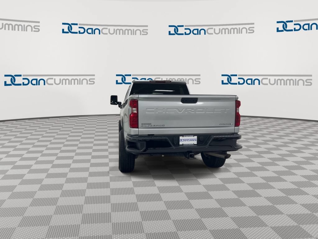 Used 2023 Chevrolet Silverado 2500 Custom w/ Custom Convenience Package AWD/4WD image 7