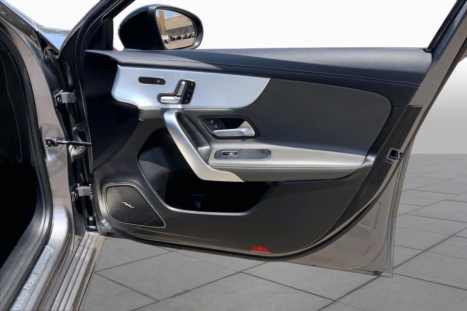 Used 2019 Mercedes-Benz A 220 image 22