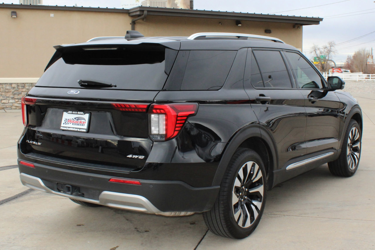 Used 2025 Ford Explorer Platinum w/ LUX Leather Package image 28
