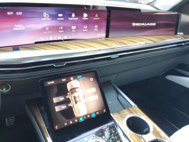 Certified 2025 Cadillac Escalade Sport Platinum image 24