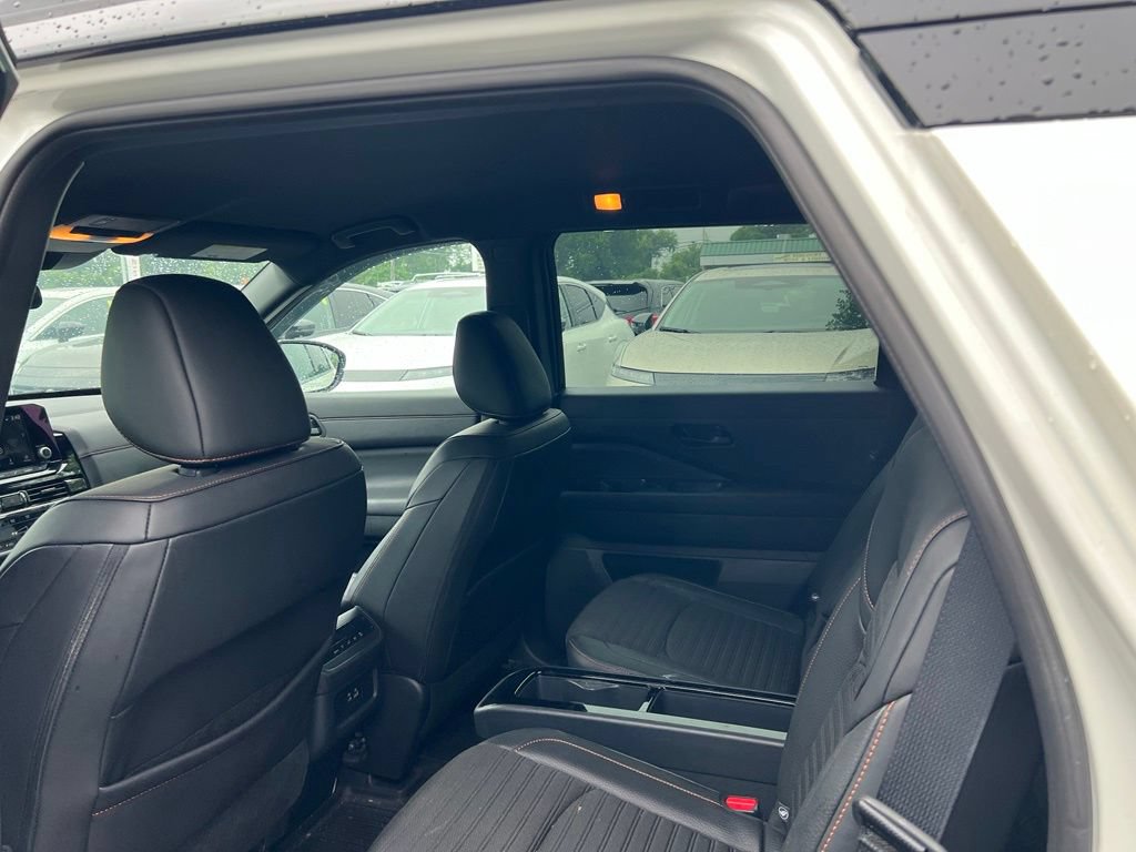 Certified 2024 Nissan Pathfinder Rock Creek AWD/4WD image 19