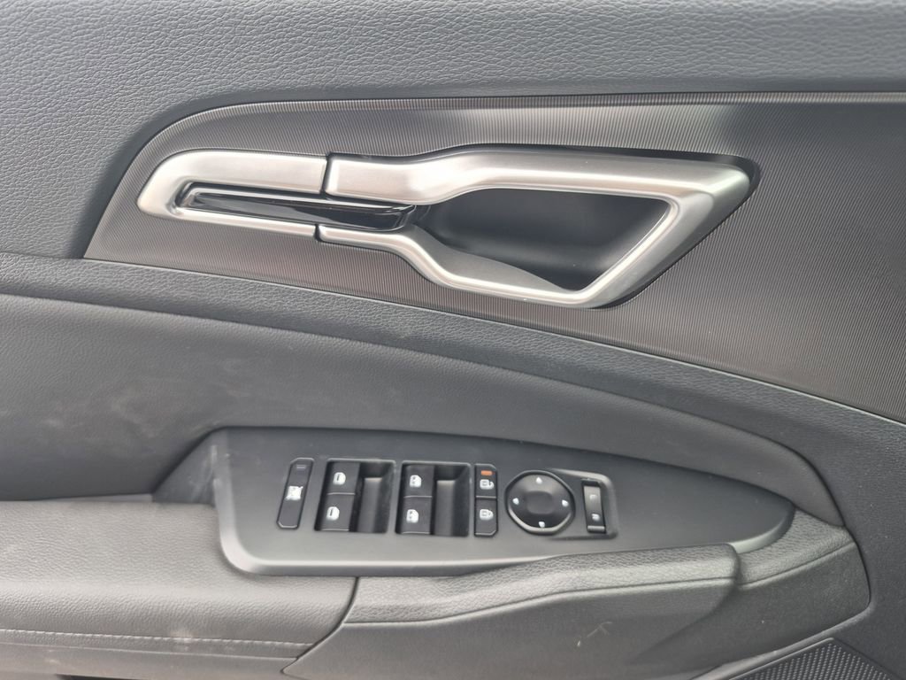 New 2026 Kia Sportage EX image 7