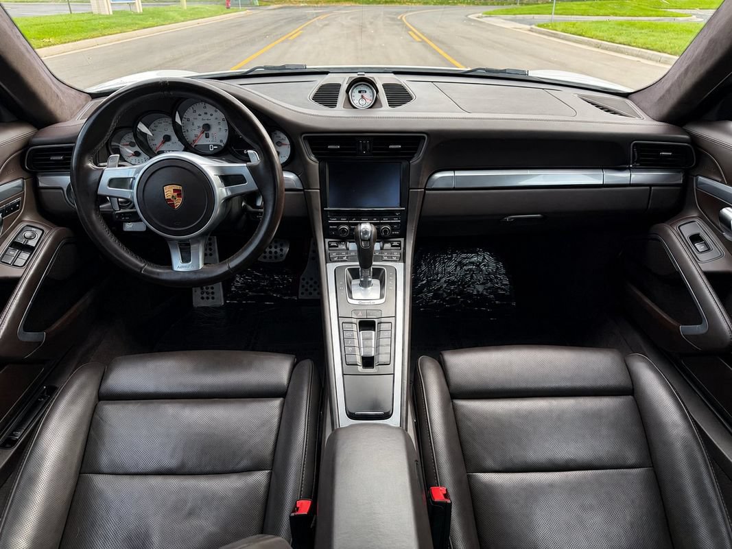Used 2016 Porsche 911 Turbo AWD/4WD image 21