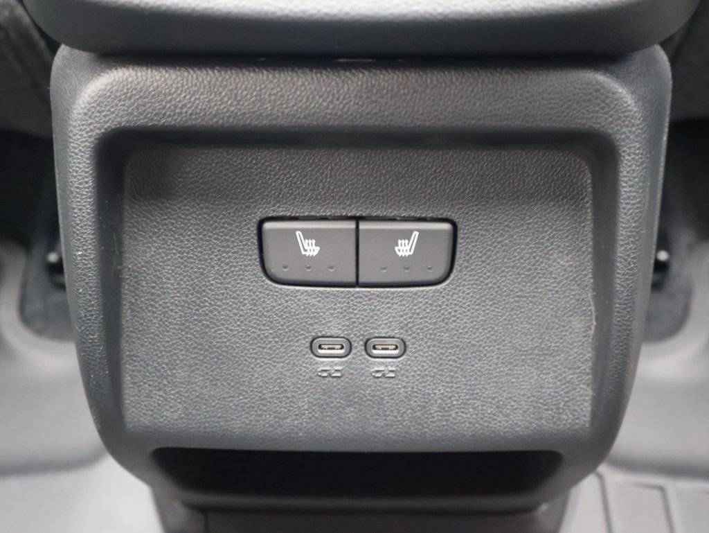 New 2026 Chevrolet Equinox EV LT w/ Convenience Package II FWD image 26