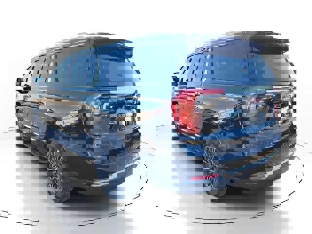 New 2026 GMC Yukon XL Elevation w/ Elevation Premium Package image 4