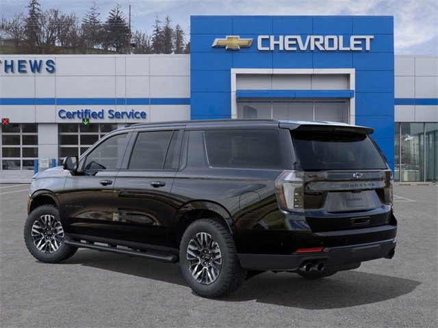 New 2026 Chevrolet Suburban Z71 w/ Comfort Package image 3