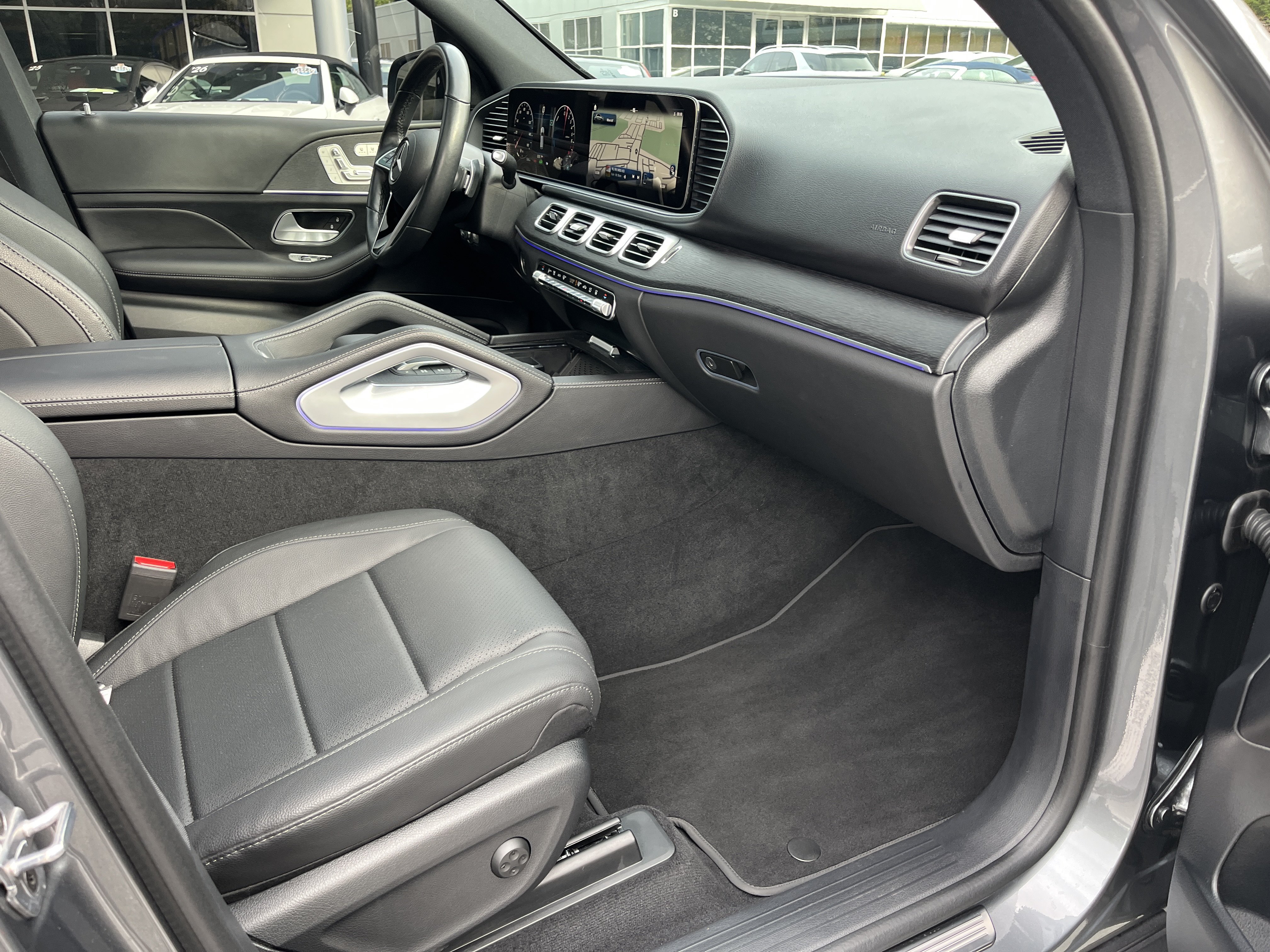 Certified 2025 Mercedes-Benz GLE 450e 4MATIC image 53