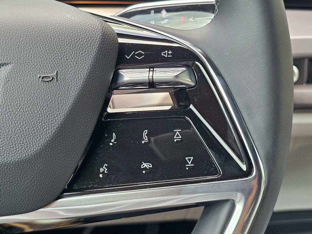New 2027 Cadillac Vistiq Sport AWD/4WD image 37