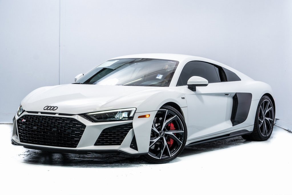 Used 2022 Audi R8 V10 performance