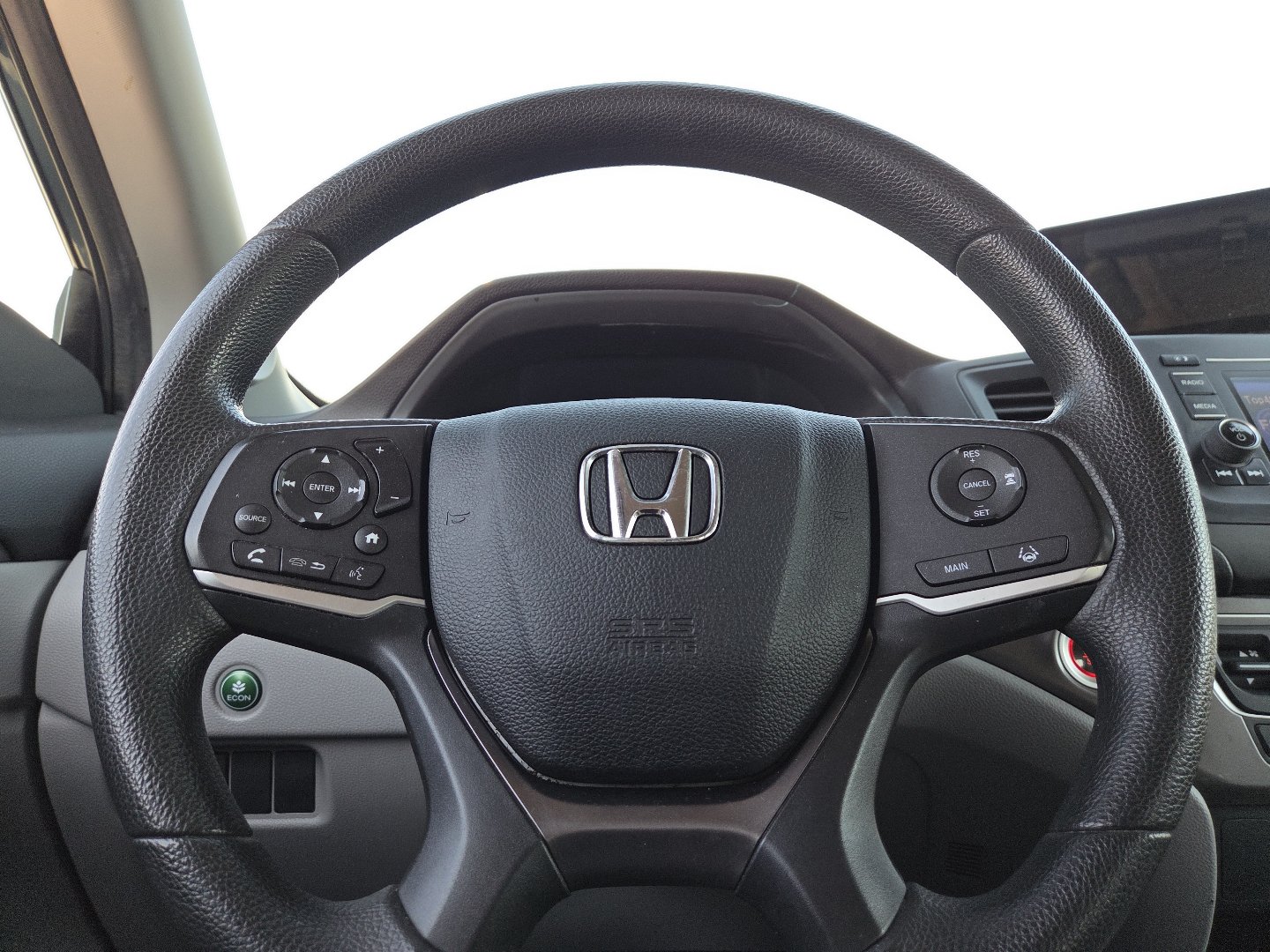 Used 2019 Honda Pilot LX image 25