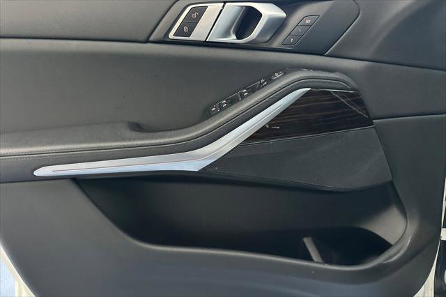 Used 2020 BMW X5 sDrive40i w/ Premium Package image 10