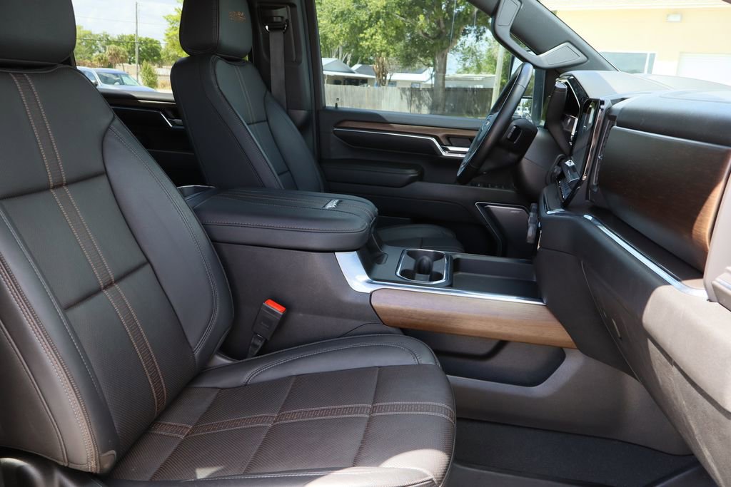 Certified 2024 Chevrolet Silverado 2500 High Country w/ Technology Package image 28