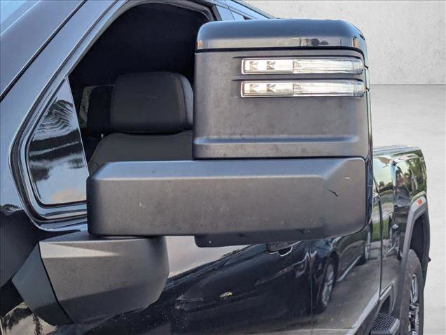 Used 2021 GMC Sierra 2500 AT4 w/ AT4 Premium Plus Package AWD/4WD image 11