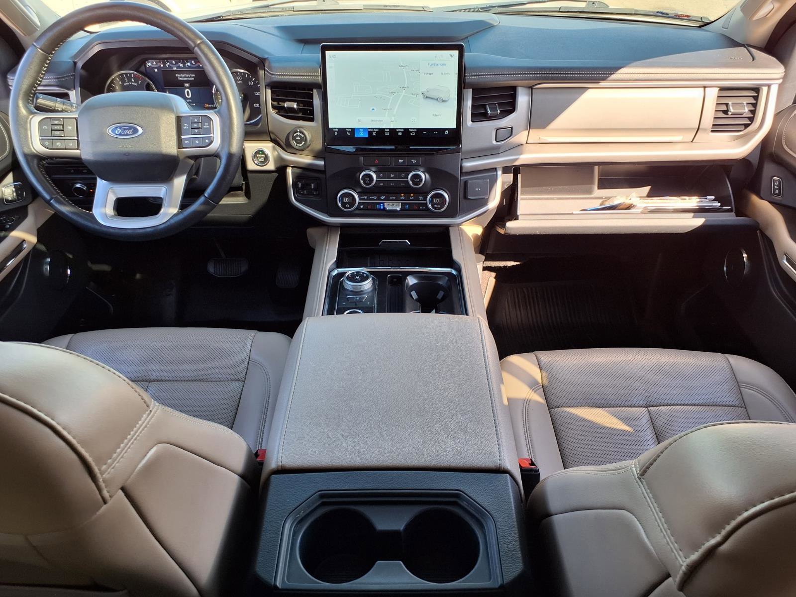 Used 2022 Ford Expedition Max XLT AWD/4WD image 14