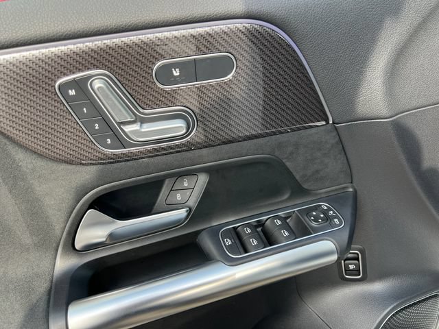 Used 2023 Mercedes-Benz GLA 250 4MATIC image 30