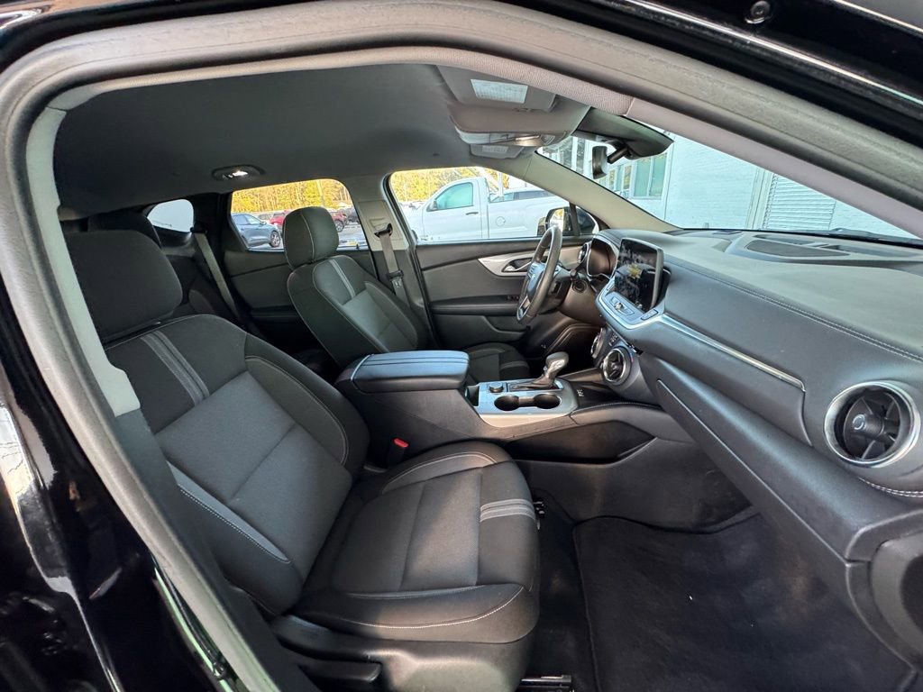 Used 2024 Chevrolet Blazer LT w/ Convenience Package image 15