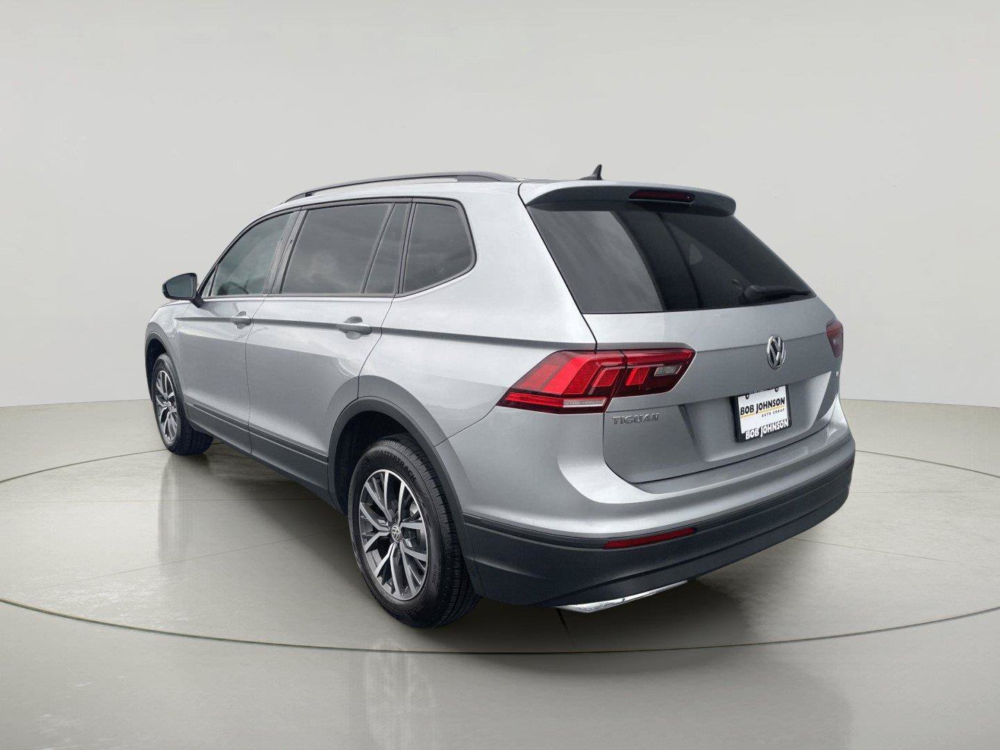 Used 2021 Volkswagen Tiguan S AWD/4WD image 5