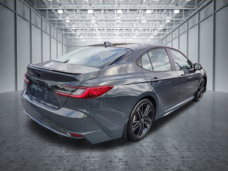 Used 2025 Toyota Camry XSE w/ Premium Plus Package FWD image 4