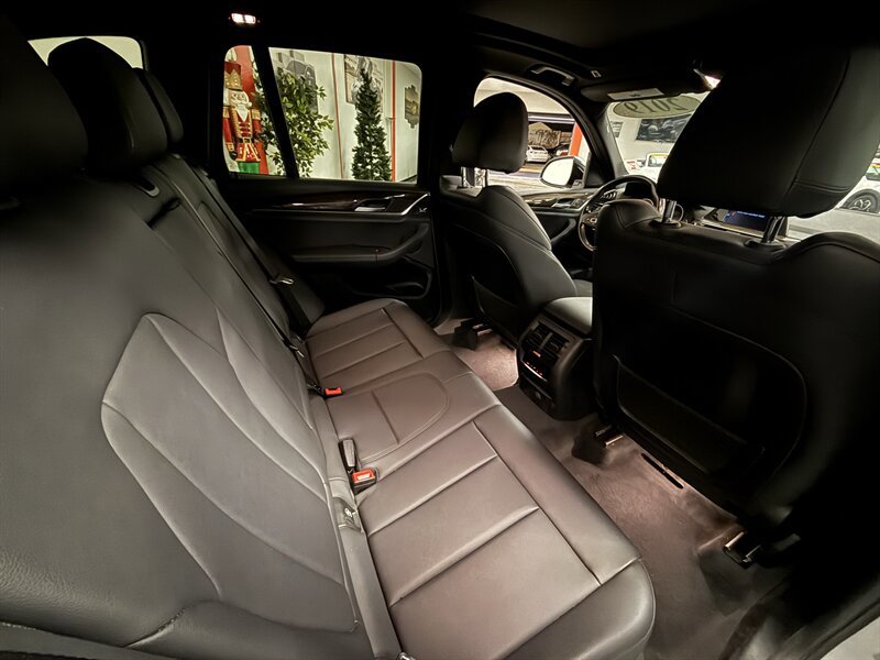 Used 2019 BMW X3 sDrive30i image 14