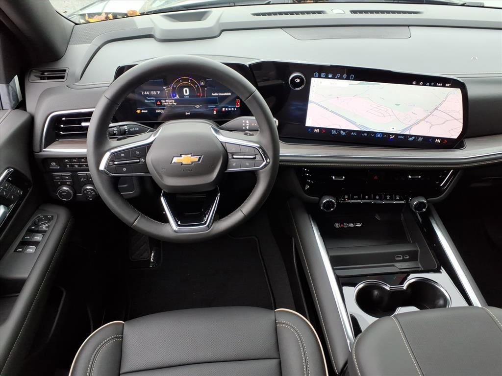 New 2026 Chevrolet Suburban Premier image 23