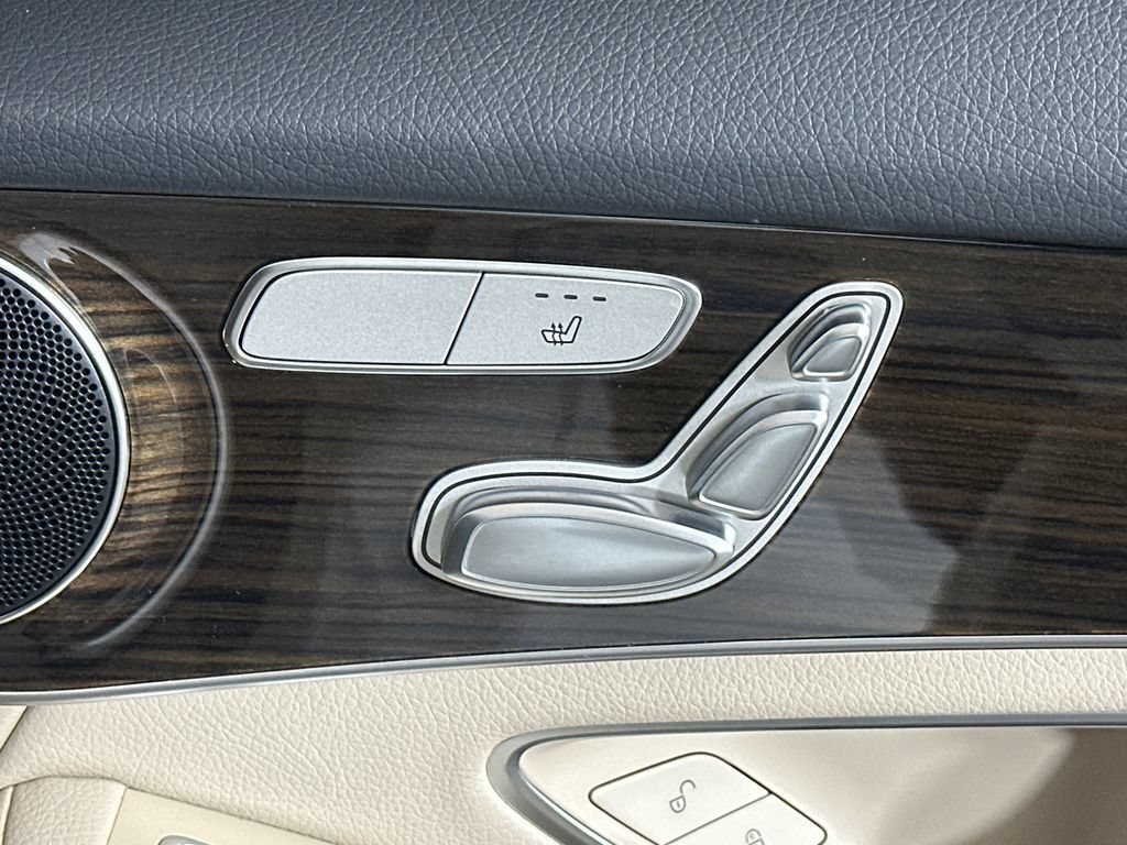 Certified 2022 Mercedes-Benz GLC 300 image 16