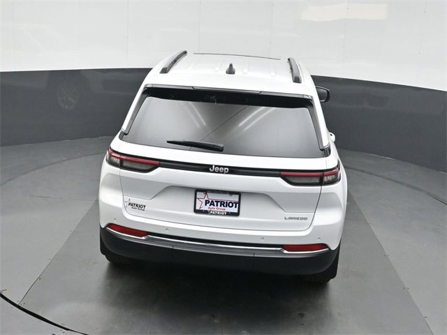 New 2025 Jeep Grand Cherokee Laredo image 32